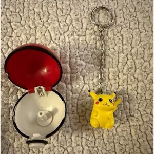 1999 Pokemon Pikachu Basic Fun Keychain w/ Pokeball